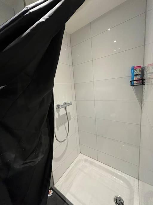Gemuetliche Wohnung Mit Balkon Saarbrücken Exteriör bild