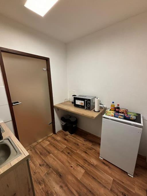 Gemuetliche Wohnung Mit Balkon Saarbrücken Exteriör bild